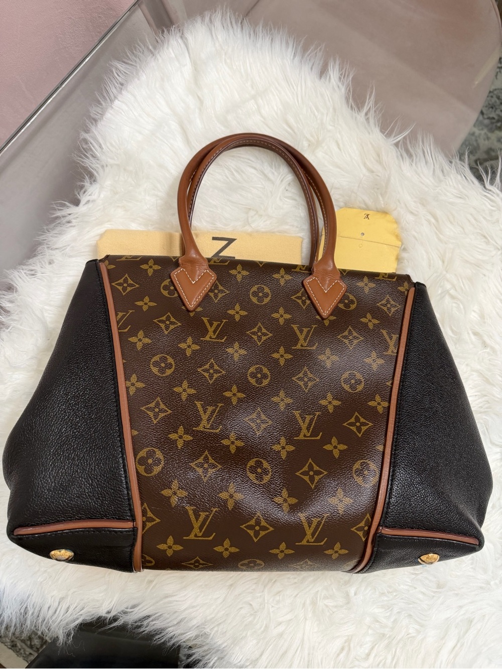 Louis Vuitton Vintage Monogram WP bag - Picture 7 of 15